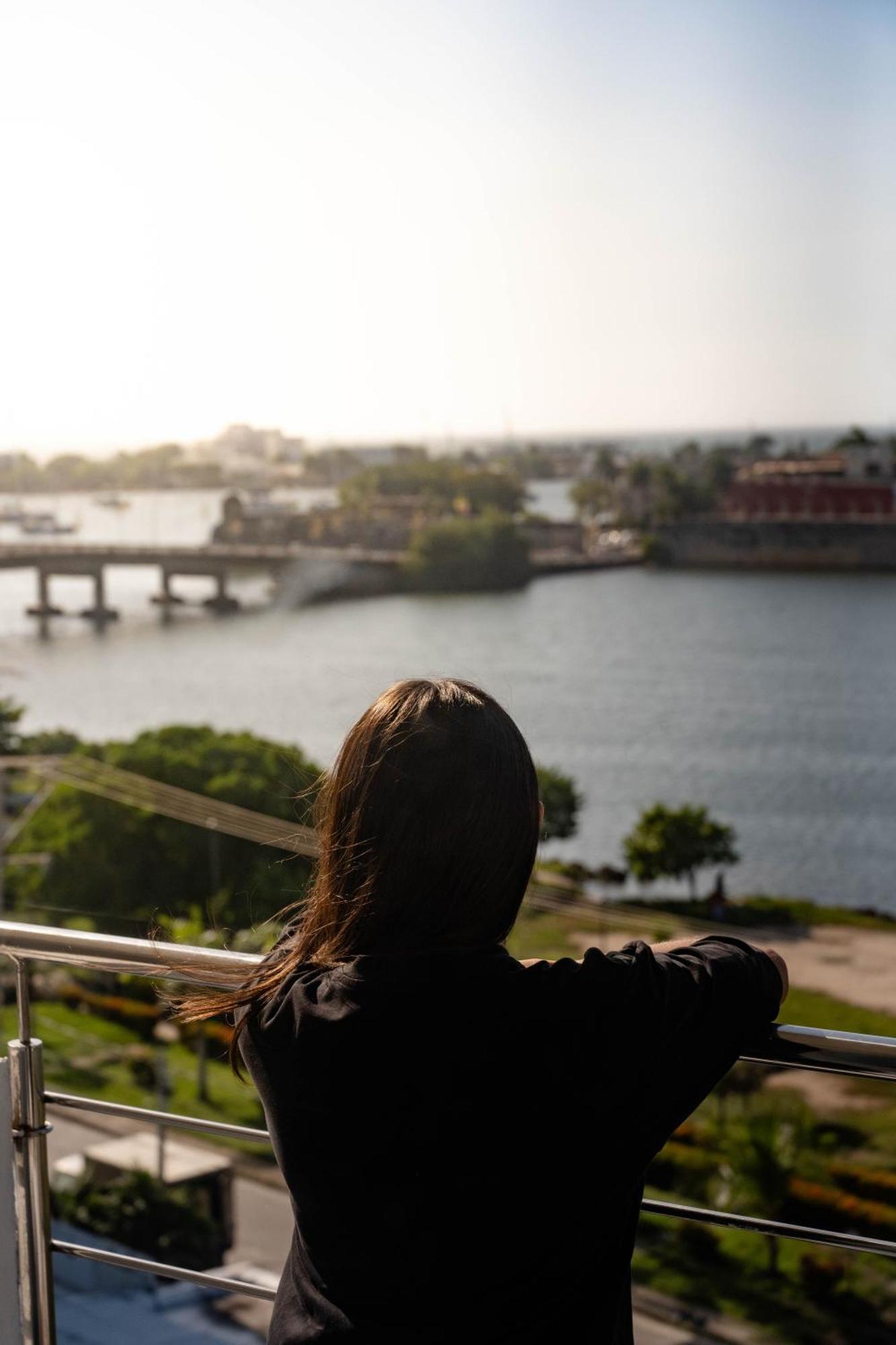 Suite Con Balcon Cerca Al Centro Cartagena Esterno foto