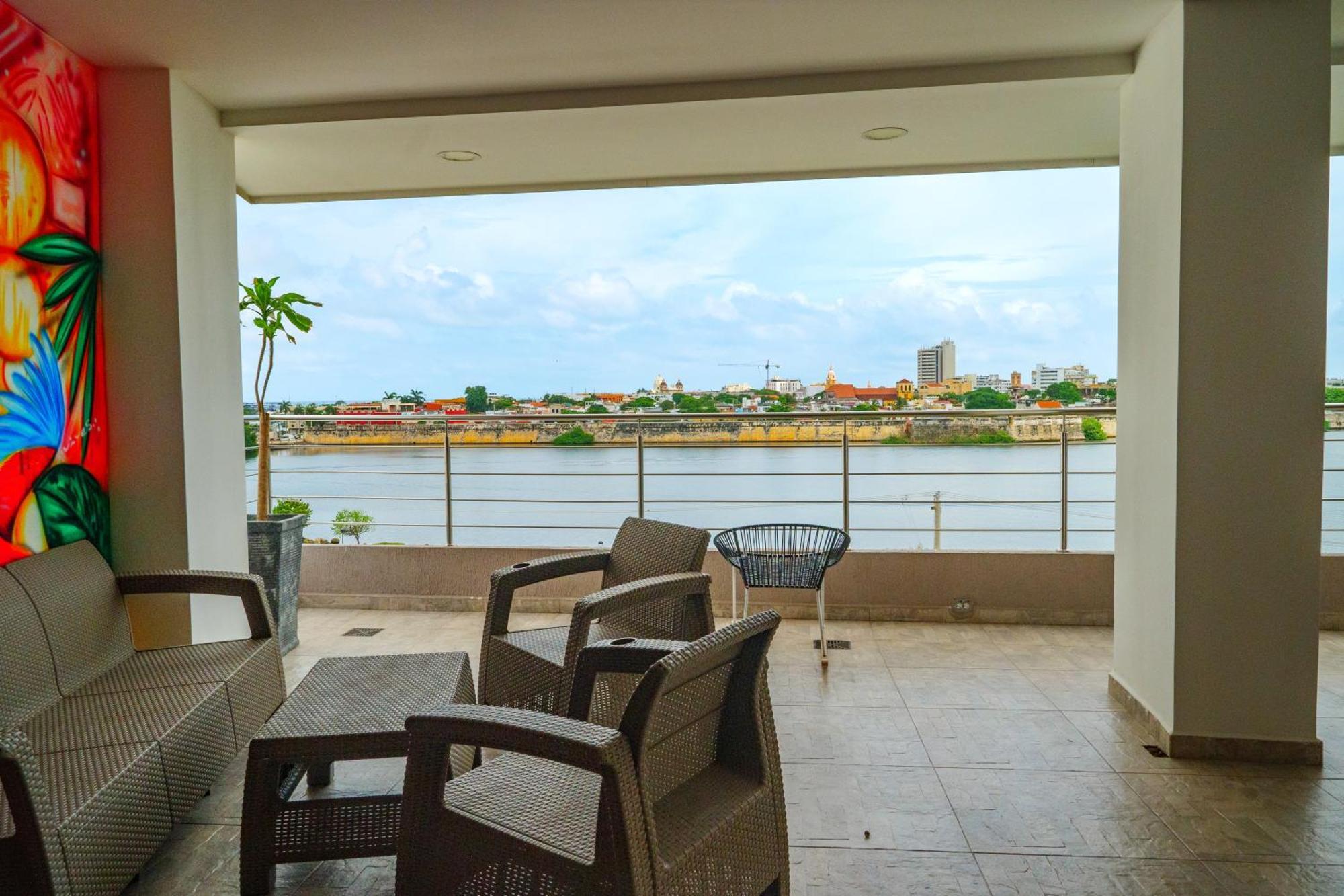 Suite Con Balcon Cerca Al Centro Cartagena Esterno foto